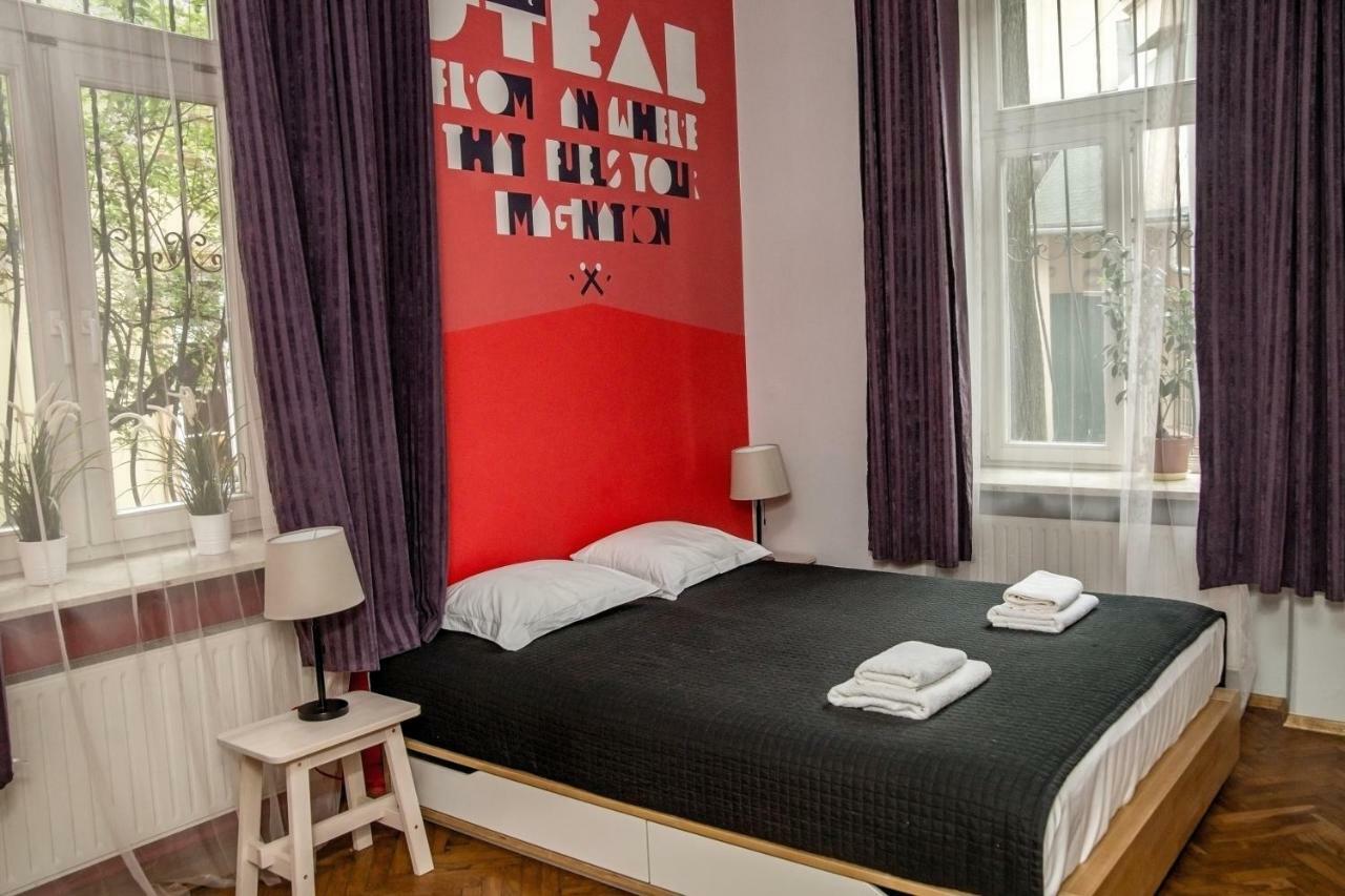 Red Kurka Apartments Krasków Eksteriør bilde